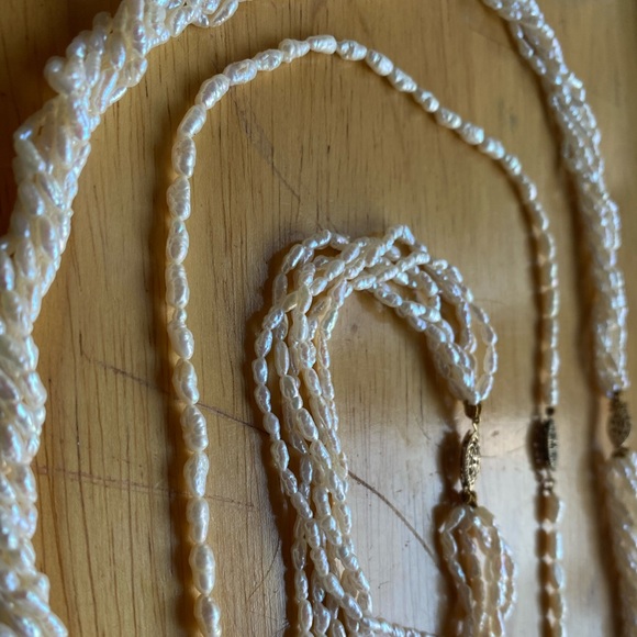 PEARLS PEARLS PEARLS. Rice pearl parure - Picture 2 of 4